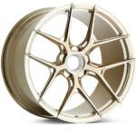 s21 01 hero patina goldcl right